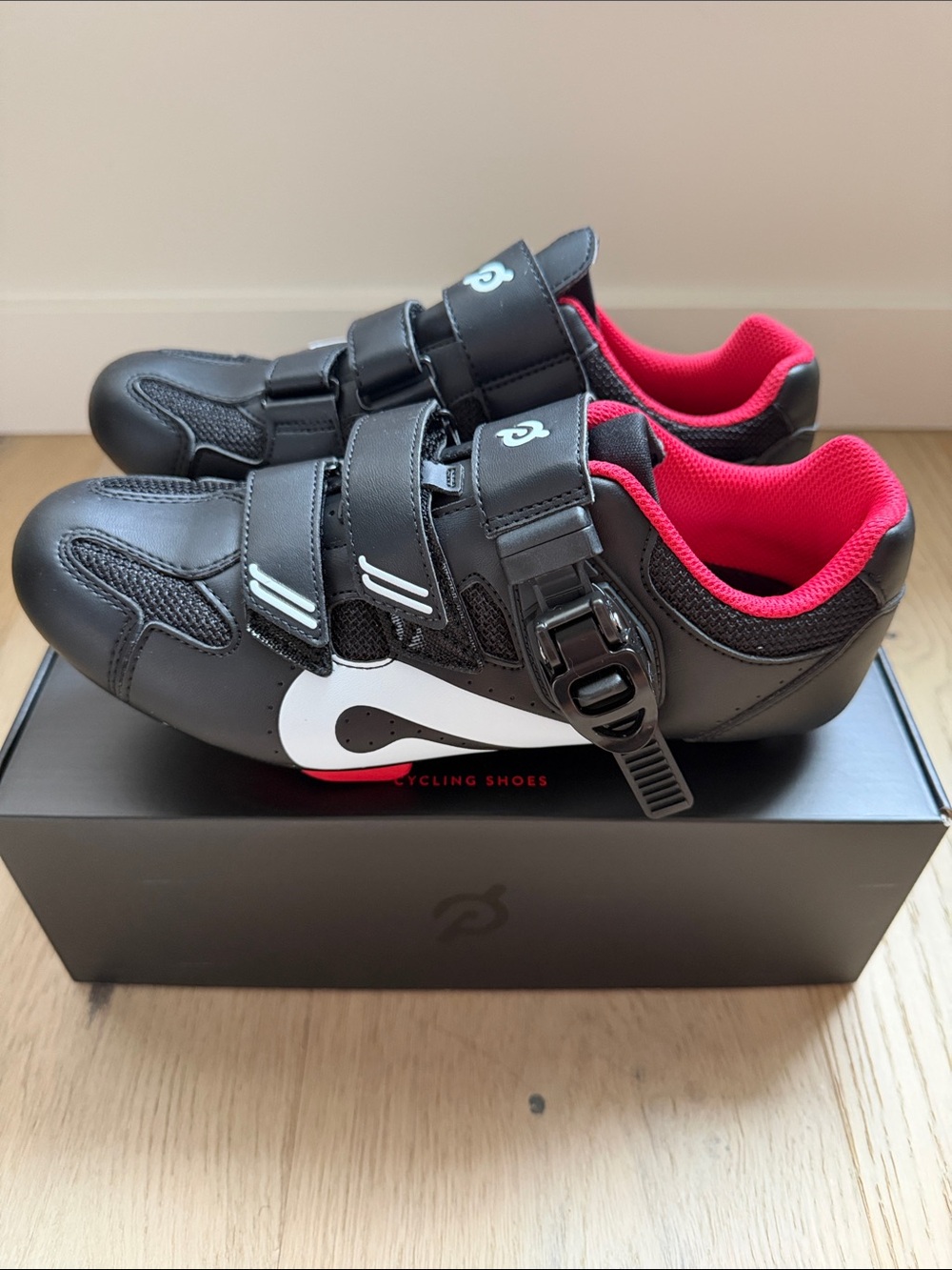 Peloton Black and Pink Women's Cycling Shoes size 8 (39) brand new